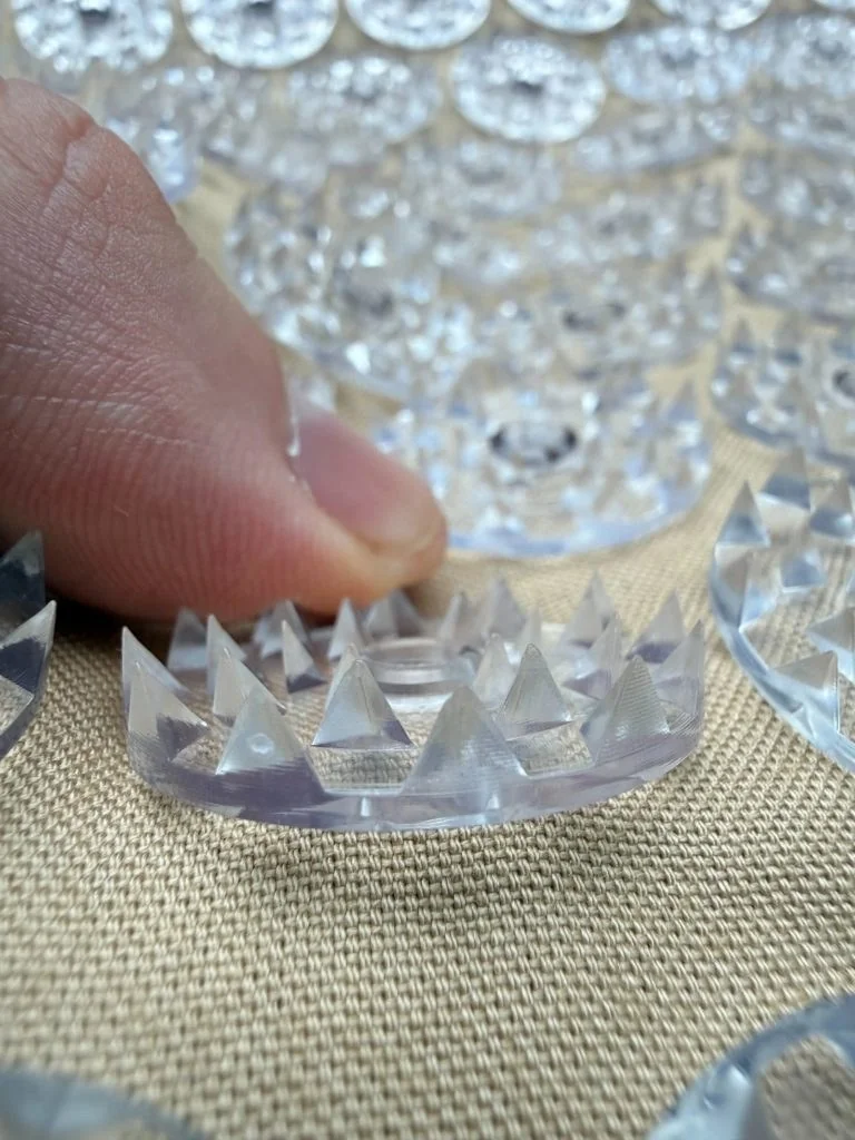 シャクティマットの針のマクロ写真