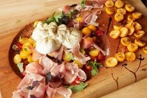 １２月にオープンする新店舗「&CHEESESTAND」2016 9/16